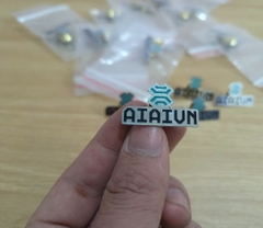 Huy hiệu ăn mòn sản xuất số lượng ít