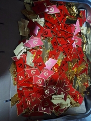 Huy hiệu lá cờ