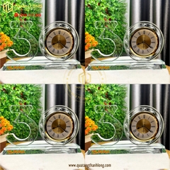 Kỷ niệm chương bộ số – 30 pha lê Đồng Hồ