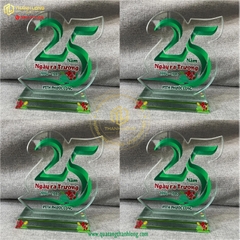 Kỷ niệm chương bộ số – 25 năm , Kỷ niệm ngày ra trường