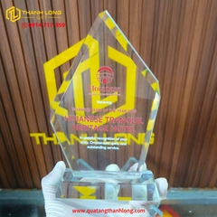 Kỷ niệm chương pha lê mũi nhọn cao cấp