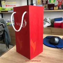 Hộp đựng bình giữ nhiệt quay xách (24x10x10cm)