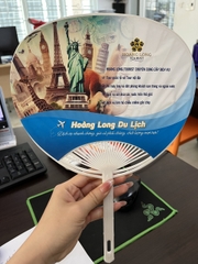Quạt nhựa nan hoa