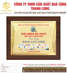 Bảng vinh danh vàng