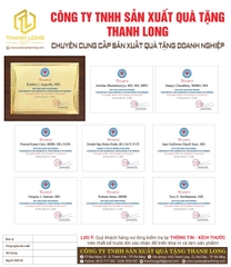 Bảng vinh danh vàng