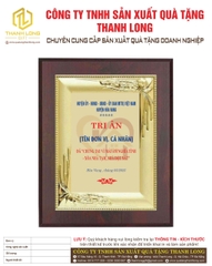 Bảng Vinh Danh Món Quà Ghi Dấu Thành Tựu