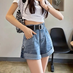 SHORT NHẠT LẬT LAI 4519