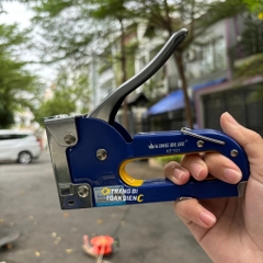 Kìm bấm ghim KingBlue KF-101 kích thước 4-8mm, độ dày 0.7mm, Máy bắn ghim gỗ, đóng thùng carton, dập ghim bao bì