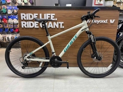 GIANT 2025 ATX 660