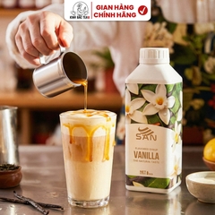SYRUP VANILLA Chai 1Kg, đậm đà, có chai chiết 100ml tặng công thức, latte, trà sữa, làm bánh, pha chế đa dạng