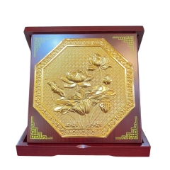 Tranh Đồng Hoa Sen , Mạ Vàng 24k ( Đường Kính 23cm ) - Cửu Diệu Thiên - TD033