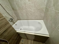 Căn hộ 2 phòng ngủ (có bồn tắm) với tầm nhìn vào làng quê Việt Nam (1012a Onsen Swanlake R1)