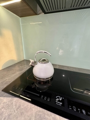 Căn hộ 2 phòng ngủ (có bồn tắm) với tầm nhìn vào làng quê Việt Nam (1012a Onsen Swanlake R1)