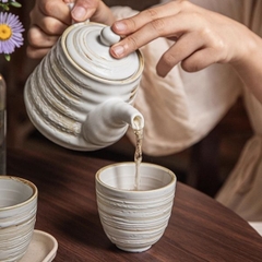 Bộ ấm trà vân nâu (1 ấm + 5 cốc) - TC59