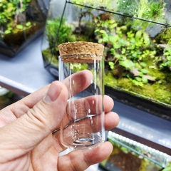 Lọ thủy tinh nắp bấc
