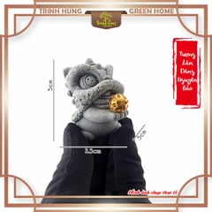 Tượng đôi lân dâng nguyên bảo đá sa thạch ST2588