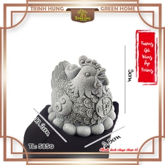 Tượng gà vàng ấp trứng đá sa thạch