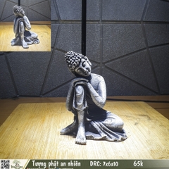 Tượng Phật an nhiên