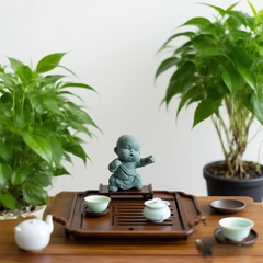 Tượng chú tiểu tập võ ver2 đá sa thạch