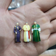 Mô hình cha sứ, linh mục, giáo hoàng in 3D