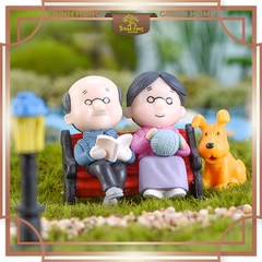 Mô hình Ông bà già ngồi ghế THMN0211