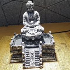 Tượng phật ngồi bệ đá
