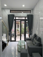 NHÀ MỚI Ở NGAY, 3 PHÒNG NGỦ, GẦN KCX TÂN THUẬN, QUẬN 7, CHỈ 3 TỶ NHỈNH