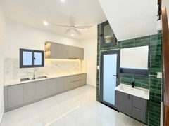 NHÀ MỚI Ở NGAY, HẺM 3M THÔNG, Ô TÔ SÁT NHÀ, GẦN LÂM VĂN BỀN, QUẬN 7, CHỈ 4.X TỶ