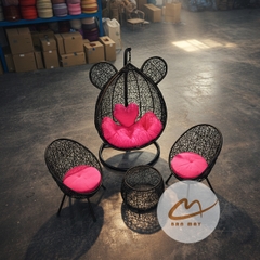 Bộ Bàn Ghế Xích Đu Tai Gấu Cao Cấp, Thiết Kế Độc Đáo Cho Sân Vườn