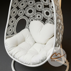 Xích Đu Ban Công Đan Đồng Xu Hoa Cúc – Ghế Thư Giãn Nhỏ Gọn Cho Không Gian Nhà Phố