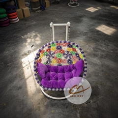 Xích Đu Mây Nhựa Cần Kép Đan Hoa Cúc Nhiều Màu – Thiết Kế Đan Tay Thủ Công Nổi Bật