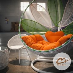 Bàn Ghế Mây Nhựa Ngoài Trời, Xích Đu Cánh Hoa Phối Cảnh Sáng Màu Cho Góc Sân Vườn Và Ban Công