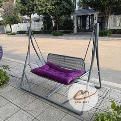 Xích Đu Ngoài Trời Cánh Én – Thiết Kế Khung A Ổn Định Cho Không Gian Sân Vườn