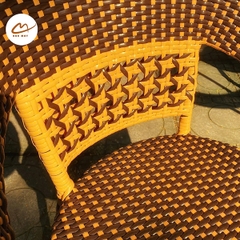 Bàn ghế ngoài trời, bàn ghế mây nhựa khung thép nội thất Bản Mây thiết kế dáng chân quỳ sang trọng, decor ban công sân vườn