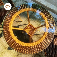 Bàn ghế ngoài trời, bàn ghế mây nhựa khung thép nội thất Bản Mây thiết kế dáng chân quỳ sang trọng, decor ban công sân vườn