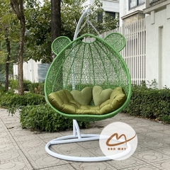 Xích Đu Mây Nhựa Tai Gấu Bản Lớn – Thiết Kế Nhận Diện Cho Không Gian Hiện Đại