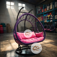 Xích Đu Sân Vườn Bán Nguyệt Cần Kép – Không Gian Tụ Họp 3 Người Vững Chãi