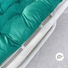 Xích đu bầu dục lồng trắng đệm xanh