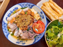 Bún riêu ốc sụn