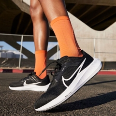 Giày chạy bộ nữ Nike Pegasus 40 Air Zoom W black/ white DV3854-001