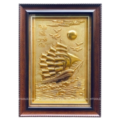 TRANH ĐỒNG THUẬN BUỒM XUÔI GIÓ, MẠ VÀNG 24K (Kích thước 28cm x 38cm)