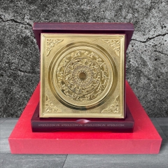 QUÀ TẶNG TRANH MẶT TRỐNG ĐỒNG BẰNG ĐỒNG VÀNG (Kích thước 16cmx 16cm)