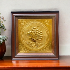 TRANH ĐỒNG THUẬN BUỒM XUÔI GIÓ, MẠ VÀNG 24k (Kích thước 48cm x 48cm)...