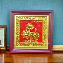 TRANH HOA SEN BẰNG ĐỒNG, MẠ VÀNG 24K <> (Kích thước 26cm x 26cm)