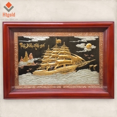 TRANH ĐỒNG THUẬN BUỒM XUÔI GIÓ, MẠ VÀNG BẠC (Kích thước 61cm x 88cm).