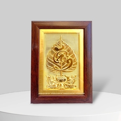 TRANH LÁ BỒ ĐỀ GẮN CHỮ "TÂM", MẠ VÀNG 24K (15cm x 20cm)