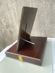 TRANH CHÂN DUNG BÁC HỒ BẰNG ĐỒNG, DÁT VÀNG (20cm * 25cm)