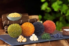 BÁNH TRUNG THU - TỨ QUÝ