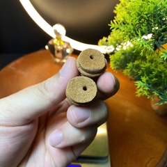 Nhang Nụ Trầm Hương Việt Nam thiên nhiên khói ngược hộp 60gram 20 nụ thơm ngọt thanh khiết 139