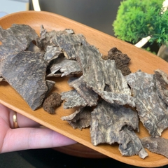 Vụn Trầm xông Phúc Trạch Việt Nam thơm ngọt thanh khiết lọ 10g 141